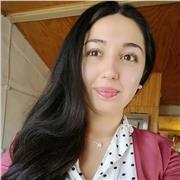 Profesora de historia, geografía, ciencias sociales y formación ciudadana, realiza clases presenciales y particulares para niños, adolescentes y adultos